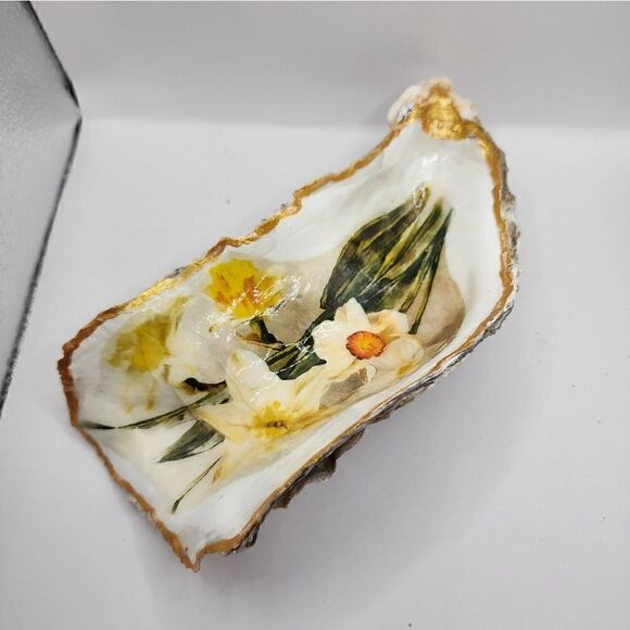 DECOUPAGE HUGE OYSTER SHELL - Picture 4 of 5